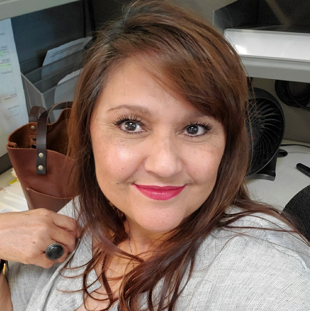 Meet your Posher, Michele